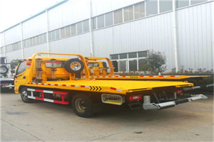 巴州附近拖车救援搭电